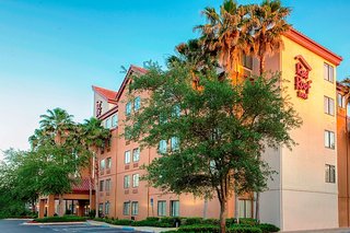red roof inn plus jacksonville southpoint