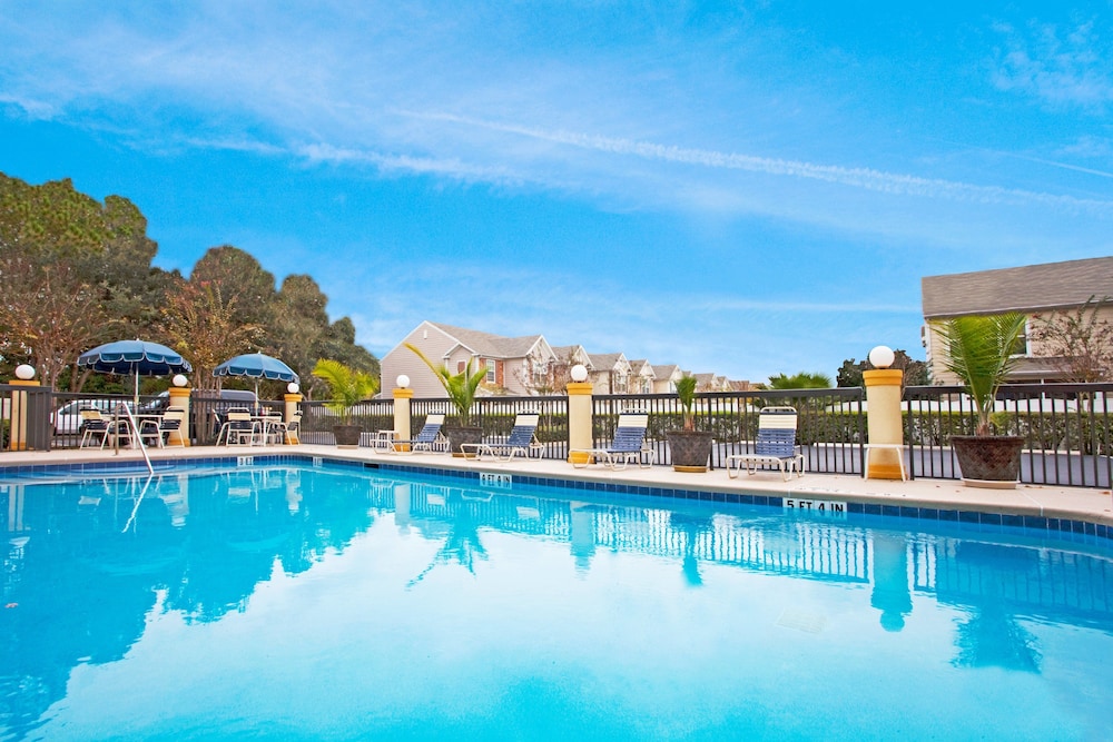 holiday inn express and suites jacksonville south