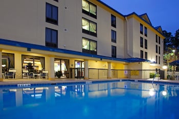 holiday inn express and suites jacksonville south