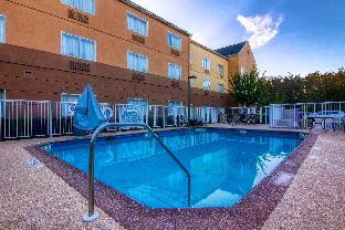 fairfield inn and suites jacksonville airport