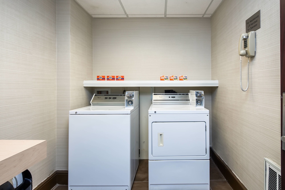 fairfield inn and suites jacksonville airport