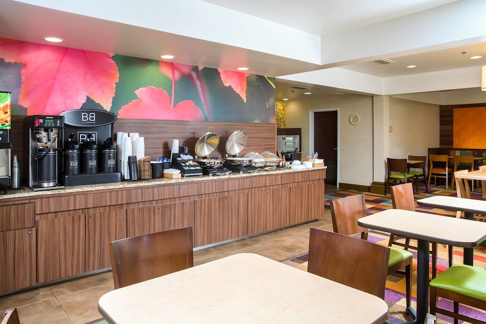 fairfield inn and suites jacksonville airport