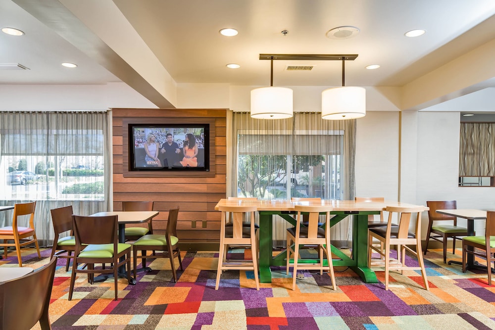 fairfield inn and suites jacksonville airport