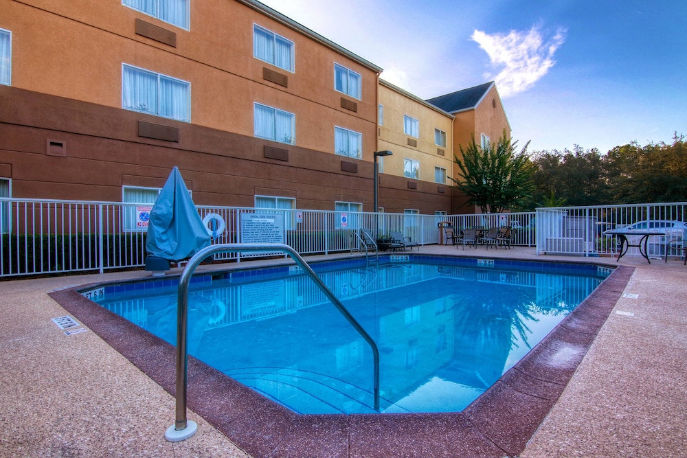 fairfield inn and suites jacksonville airport