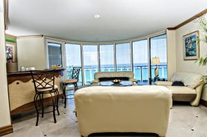 Accra Beach Hotel & Spa,Bridgetown>>Barbados,4 star