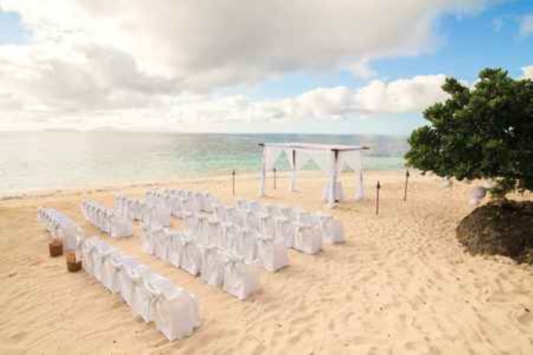 vomo island resort