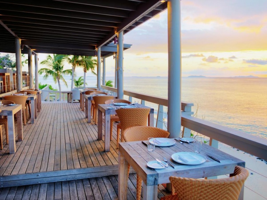 vomo island resort