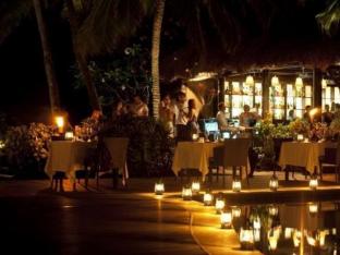 vomo island resort