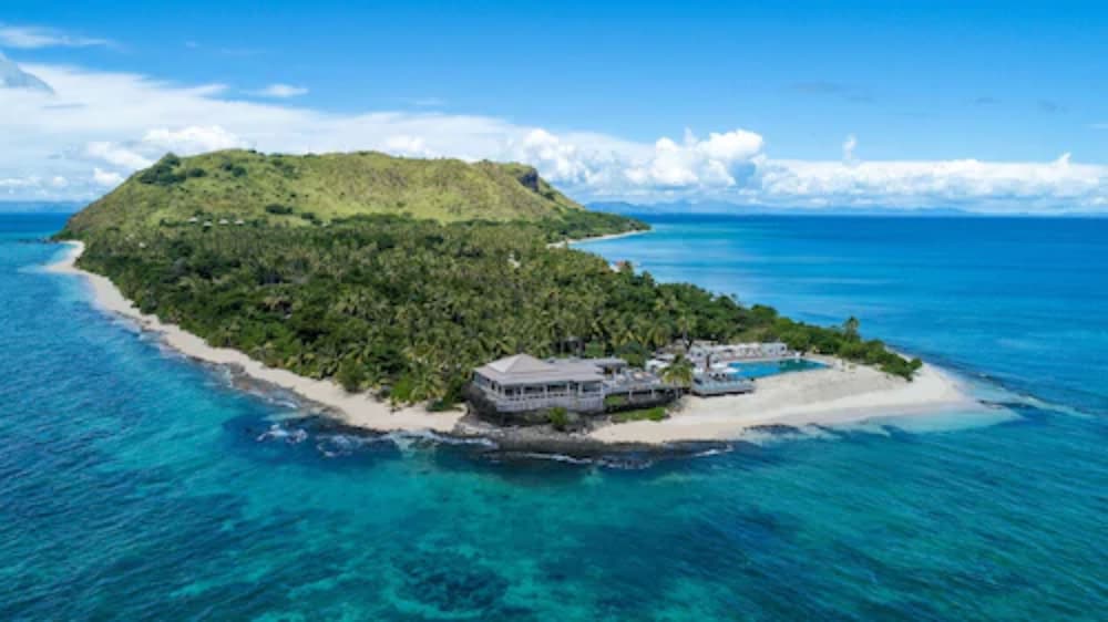 vomo island resort