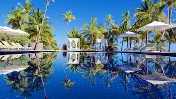 vomo island resort
