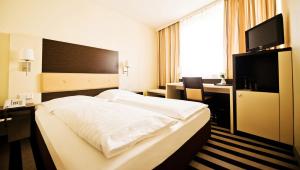 Bristol Hotel Frankfurt,Near Congress Center Messe Frankfurt,4 star