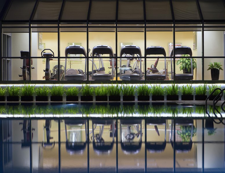 sheraton saigon grand opera hotel