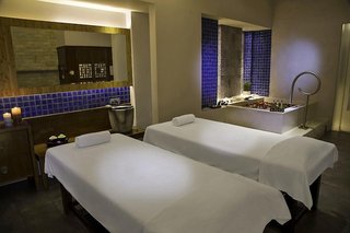 sheraton saigon grand opera hotel