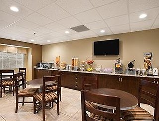 microtel inn and suites by wyndham cambridge