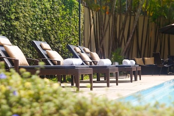 blue tree towers analia franco