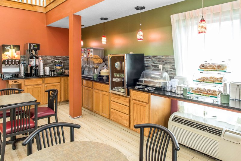 quality inn and suites columbus west hilliard