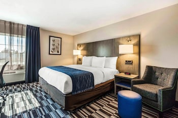 comfort inn airport