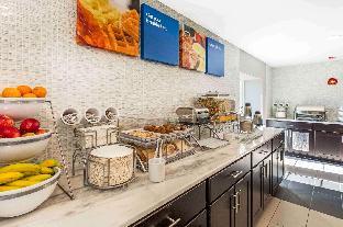 Comfort Inn Airport,Near Graceland,3 star