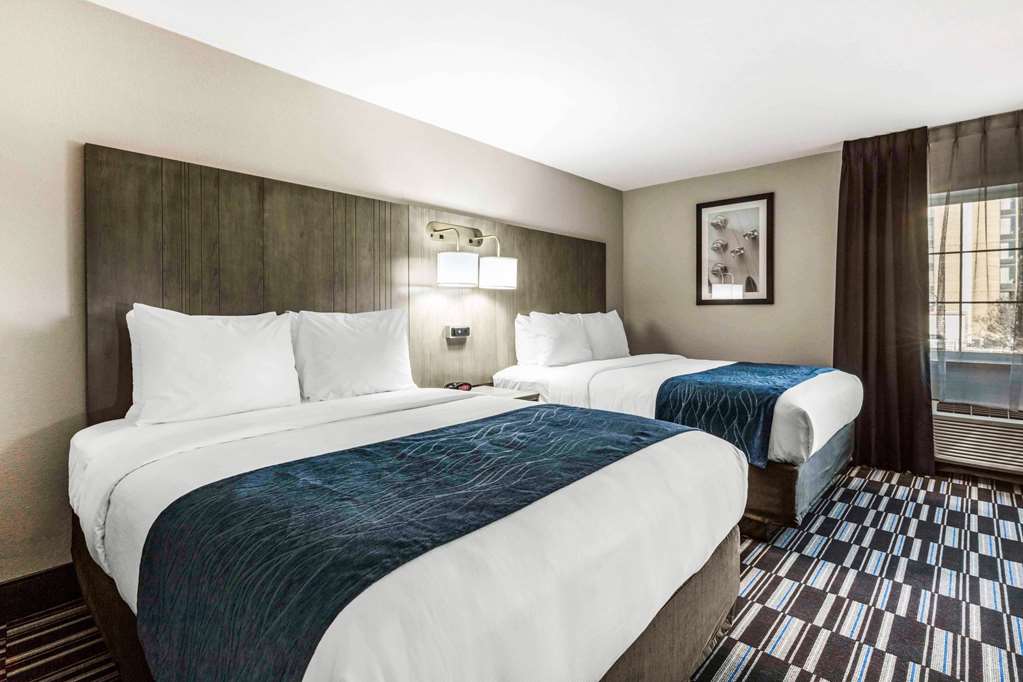 comfort inn airport