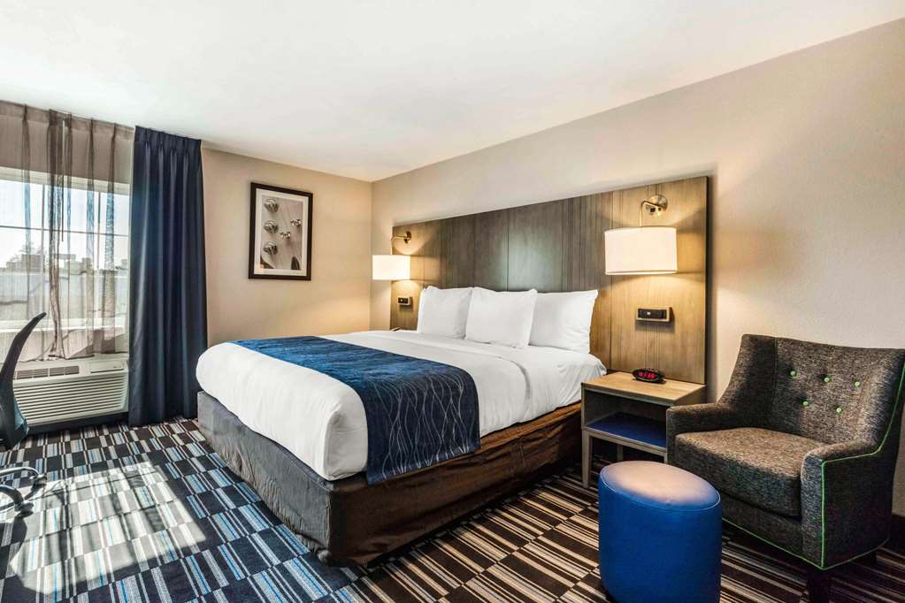 comfort inn airport