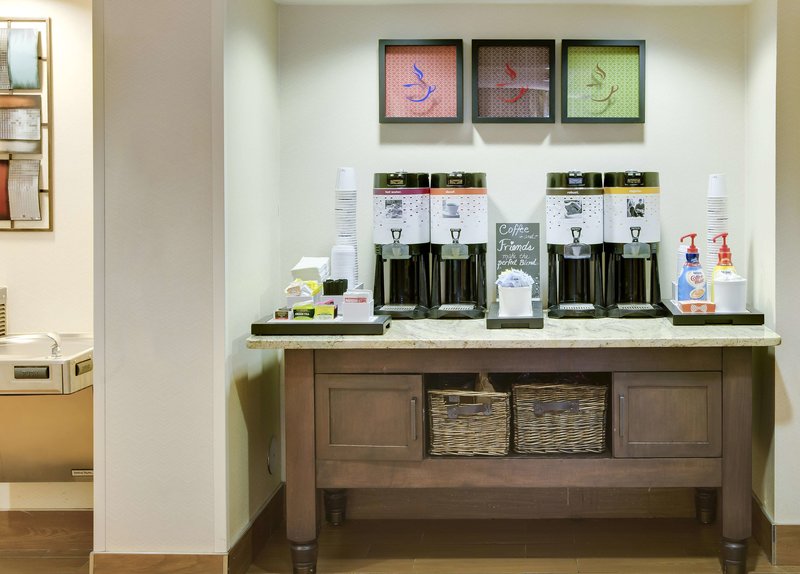 hampton inn pittsburgh airport