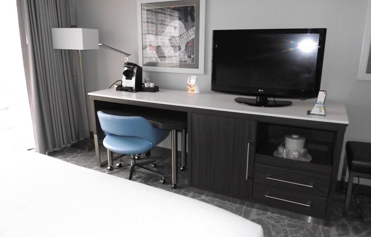holiday inn downtown memphis by ihg