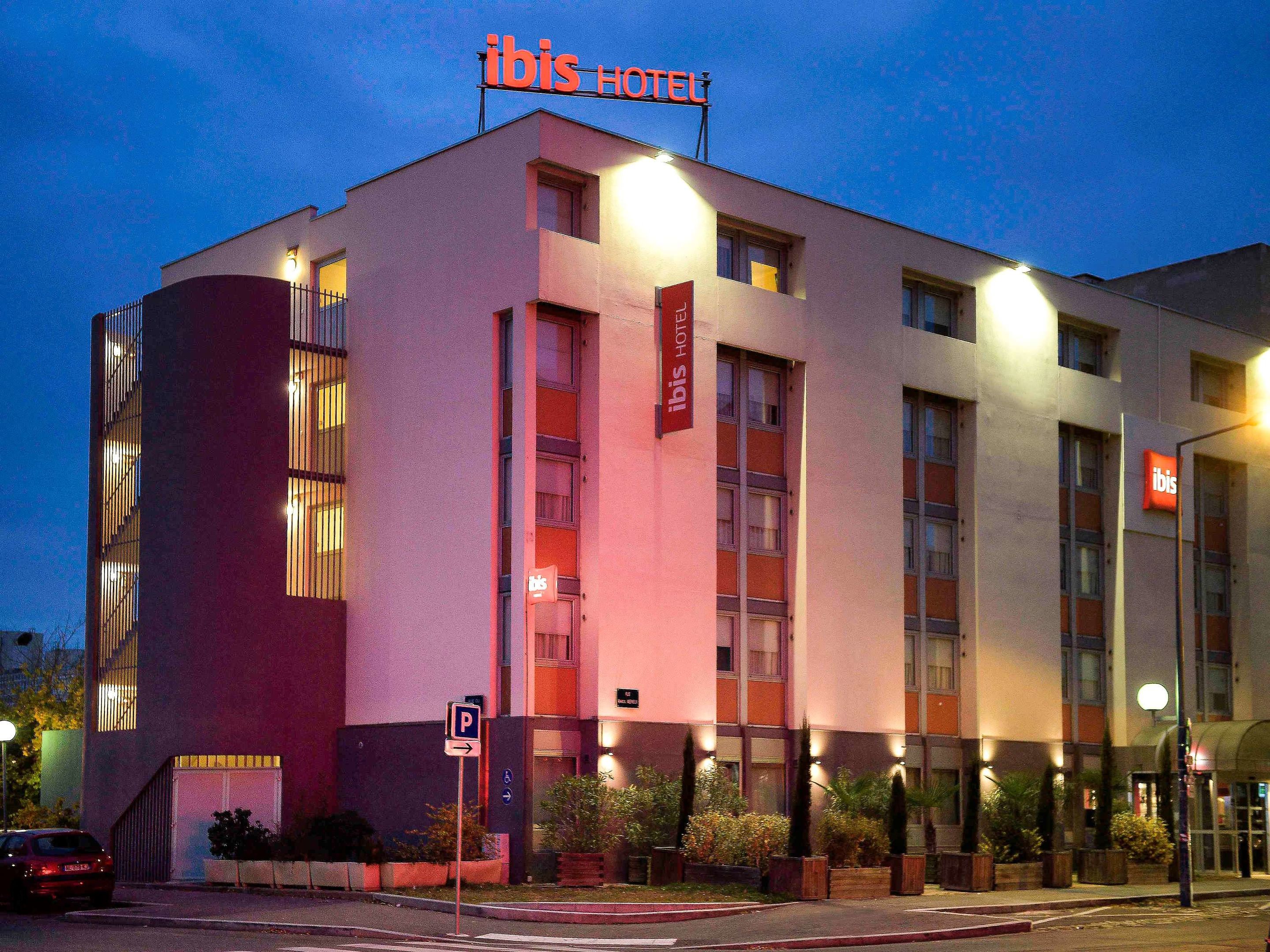 ibis lyon gerland rue merieux