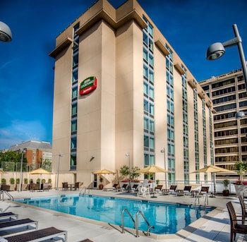 courtyard by marriott bethesda chevy chase