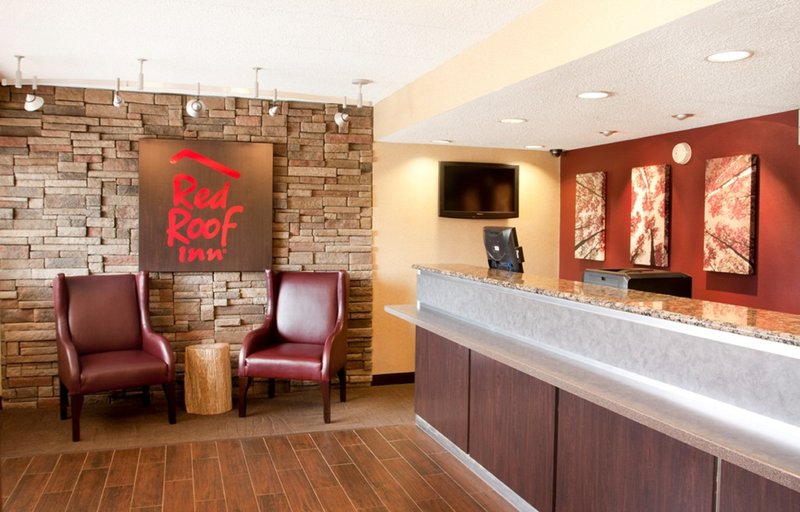 red roof inn buffalo niagara airport