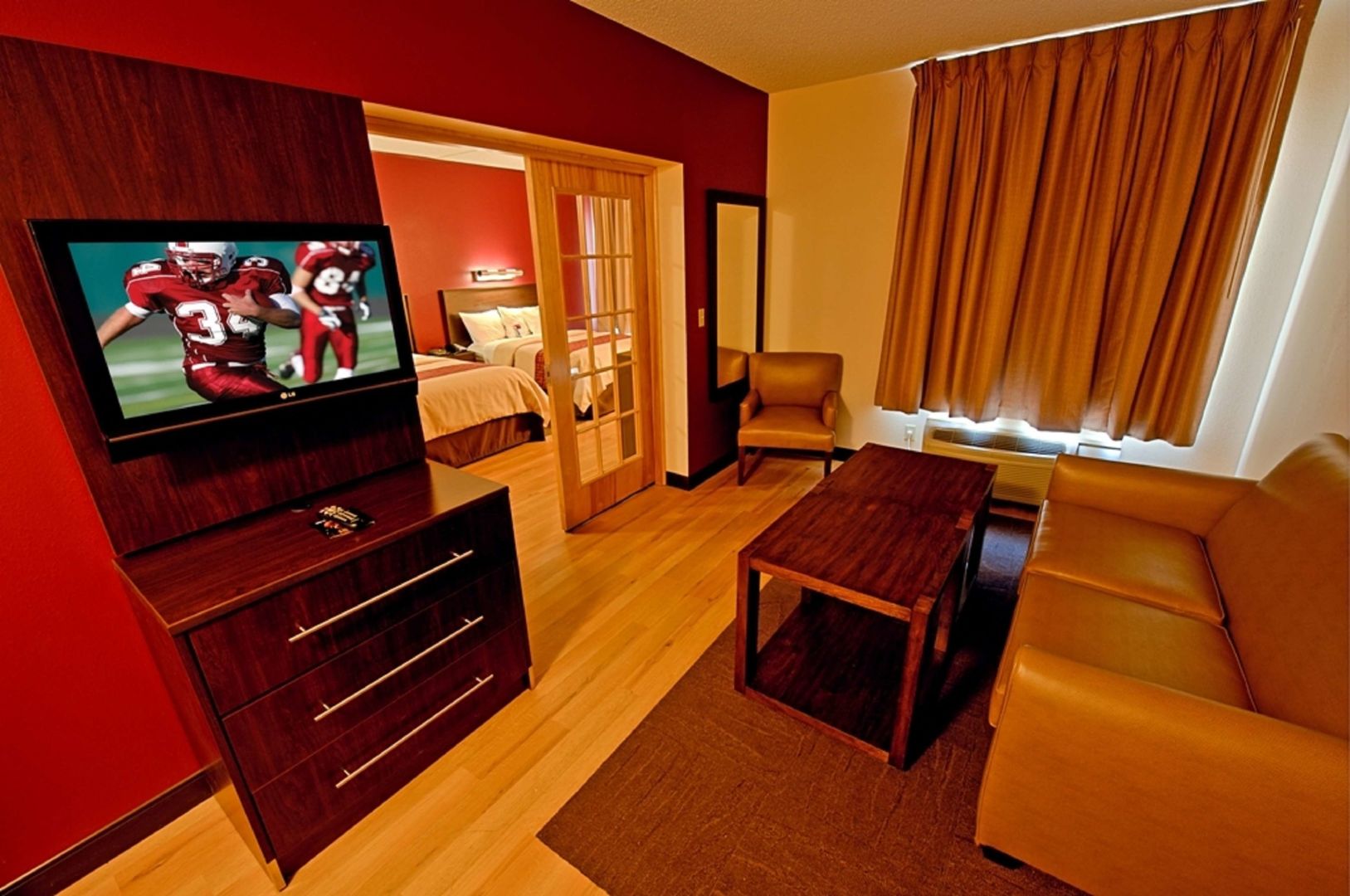 red roof inn plus long island garden city