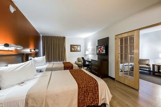 Red Roof Inn Plus+ Long Island - Garden City,Hempstead>>East Garden City,3 star