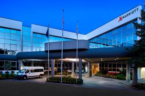 marriott melville long island