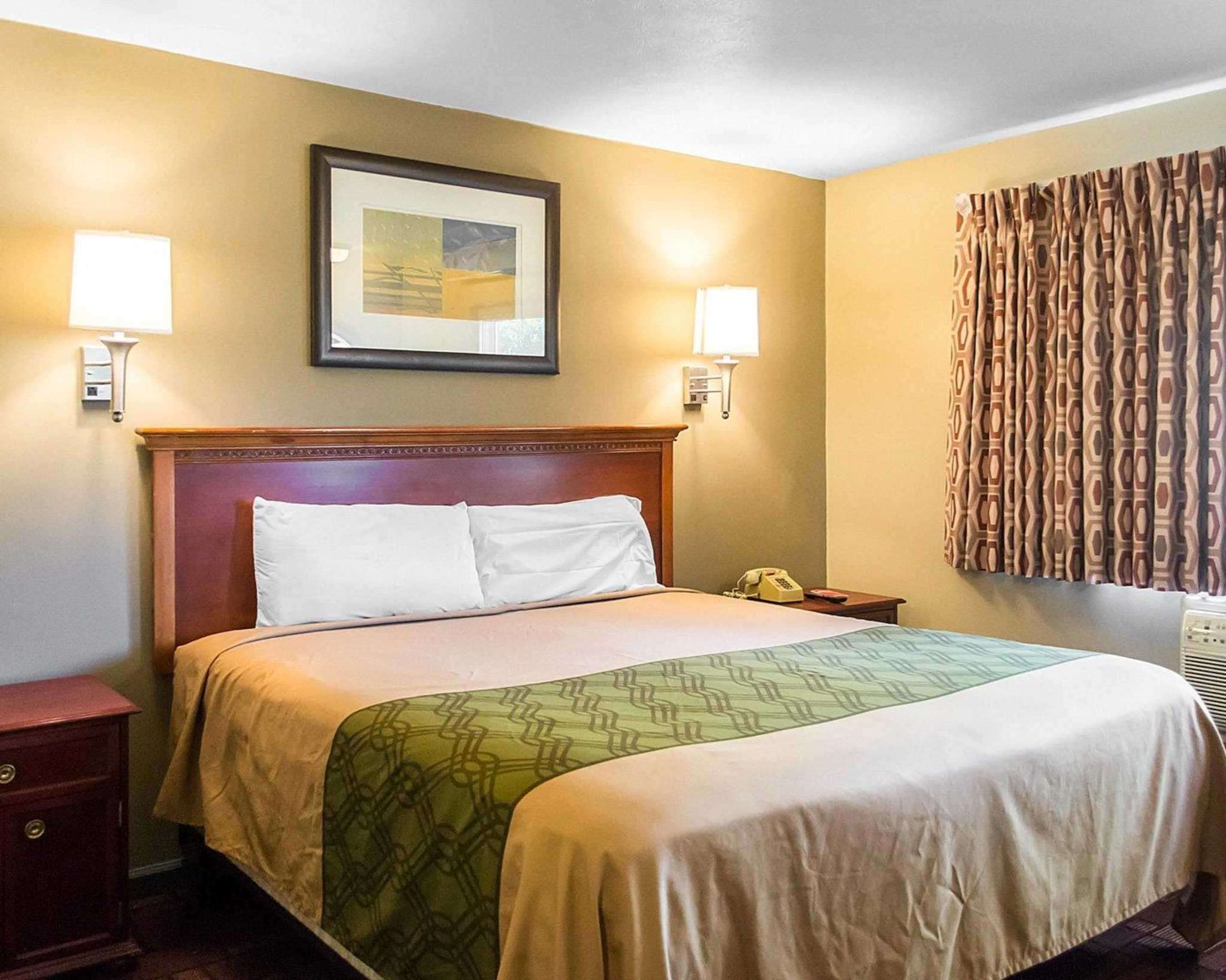 highlander inn