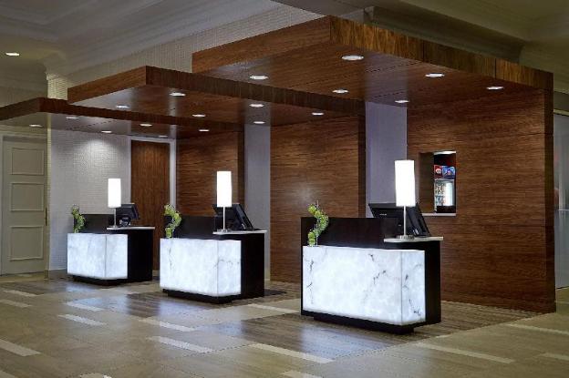 marriott milwaukee west