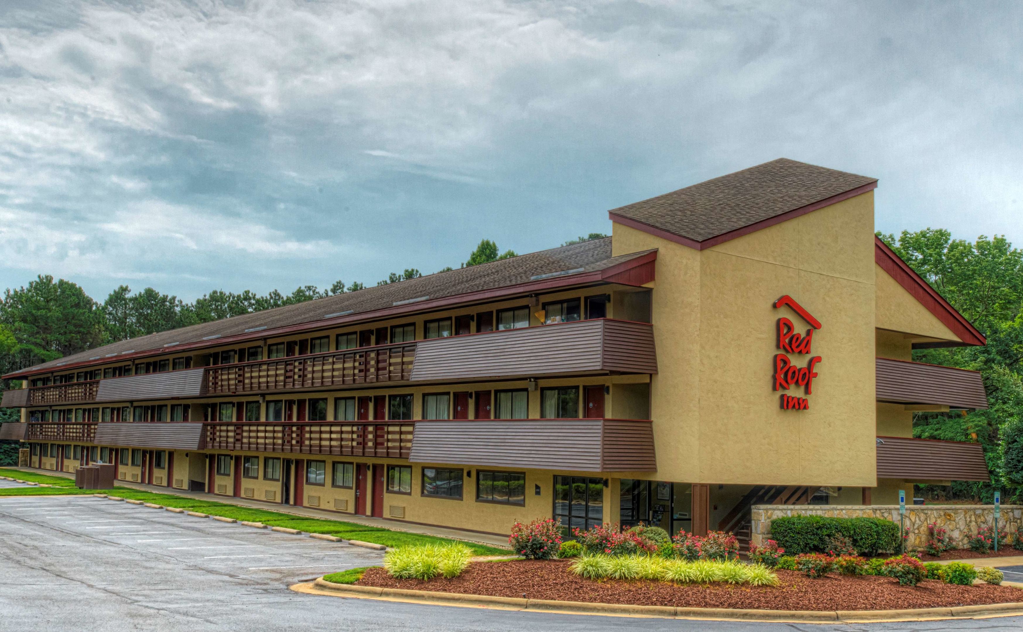 red roof inn chapel hill unc