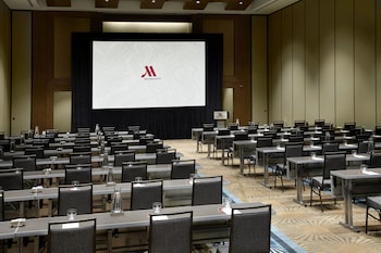 Raleigh Marriott Crabtree Valley,House Creek>>Charlotte,4 star