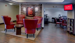 red roof inn plus raleigh downtown ncsu conv center