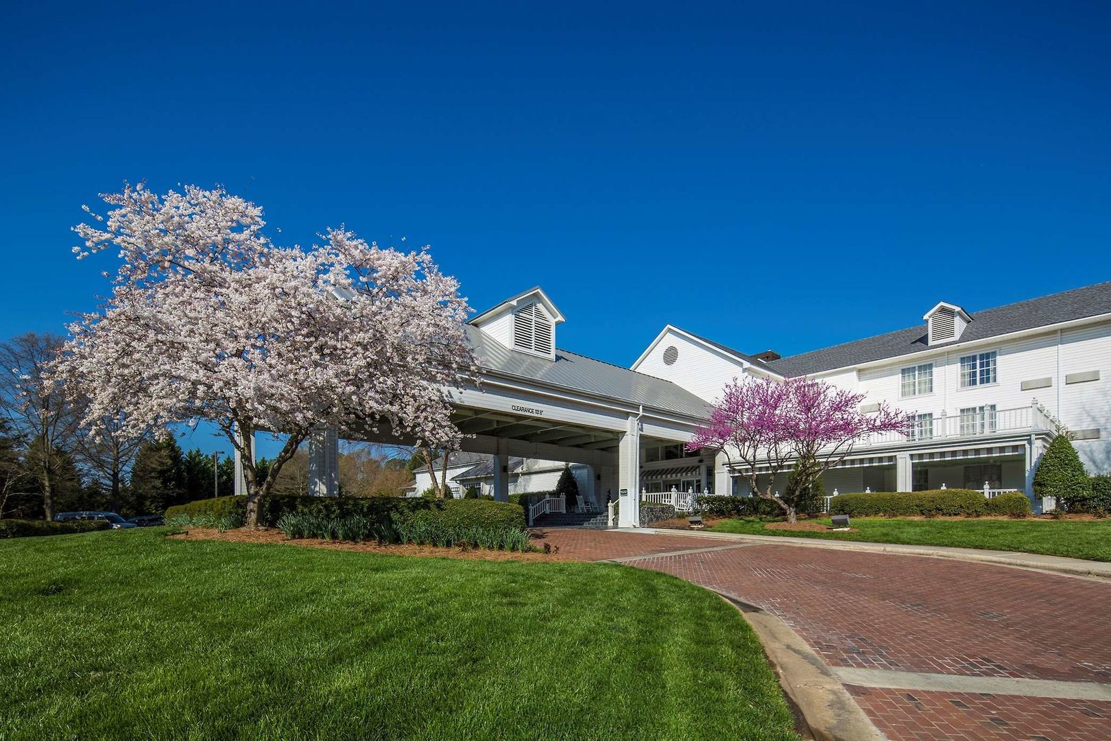 doubletree by hilton raleigh durham aprt research triangle