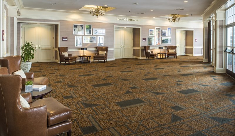 doubletree by hilton raleigh durham aprt research triangle