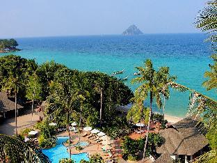 Phi Phi Holiday Resort,Near Laem Tong Beach,4 star
