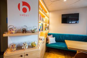 Hotel Bohler,Near Mercedes Benz Factory,4 star