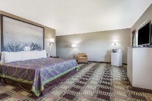 super 8 by wyndham kimball