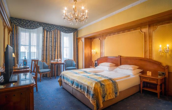 schlosshotel romischer kaiser