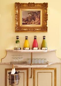 Schlosshotel Römischer Kaiser,Annagasse 16,4 star