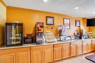 econo lodge inn and suites albuquerque east i 40 eubank exit