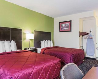 Quality Inn & Suites North Montgomery,Alabama>>Montgomery,3 star