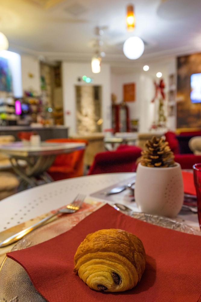 hotel le pavillon