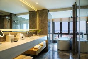 Renaissance Beijing Wangfujing Hotel,Dongcheng>>Beijing,5 star