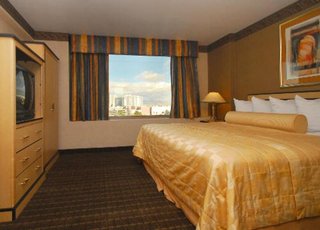 Embassy Suites By Hilton Convention Center Las Vegas,Las Vegas Convention Center>>Las Vegas,4 star