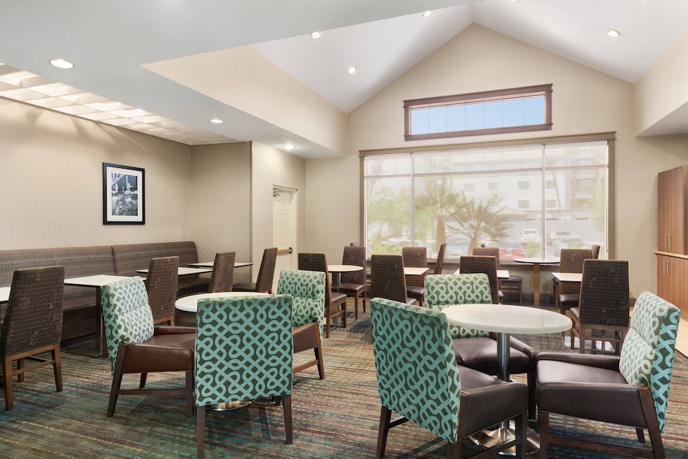 residence inn by marriott las vegas stadium area
